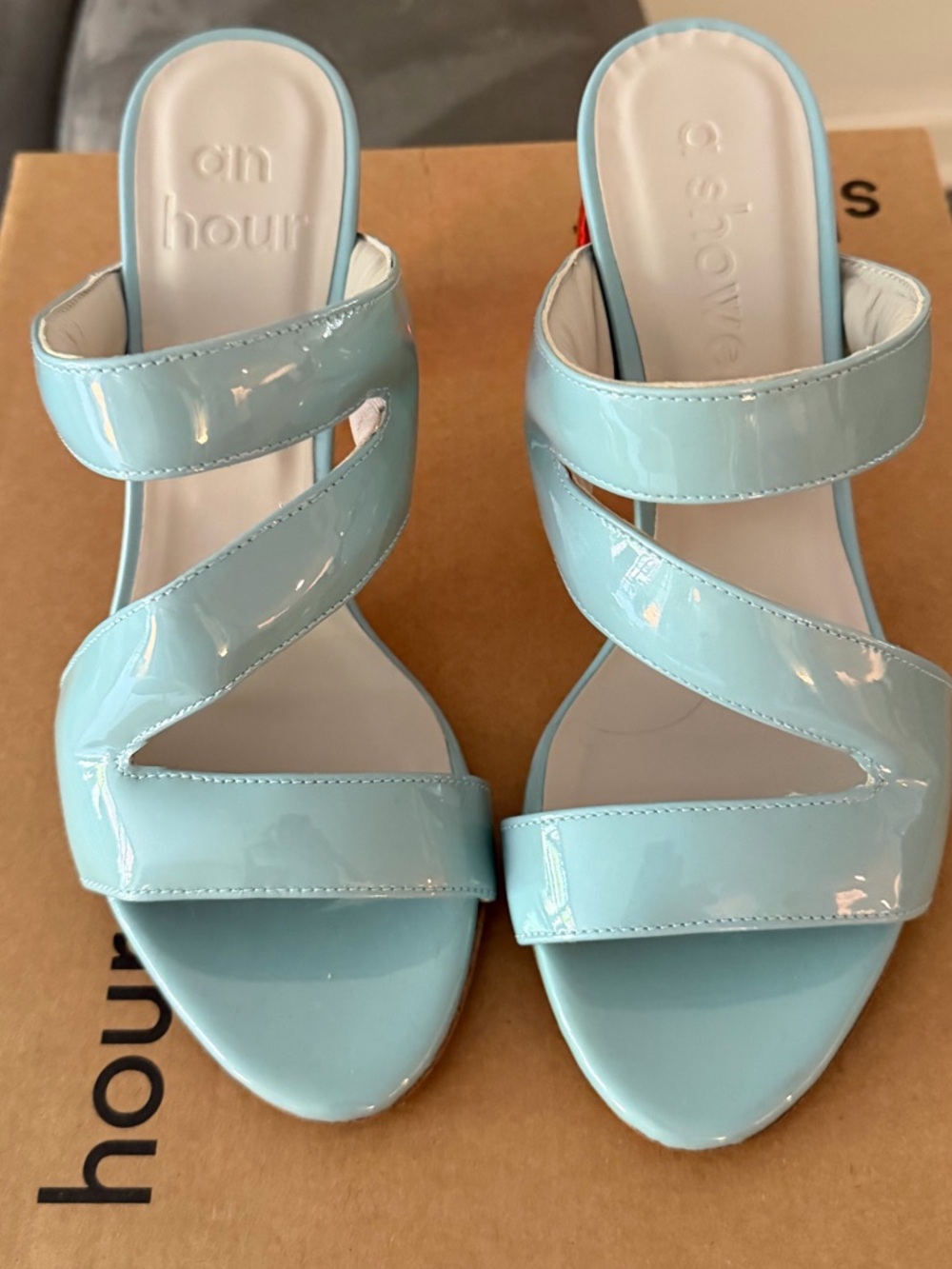 An hour and a shower soap mules